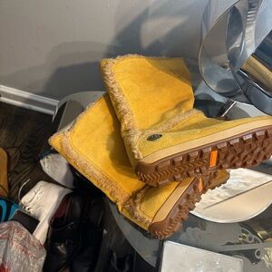 Timberland suede boots BRAND NEW